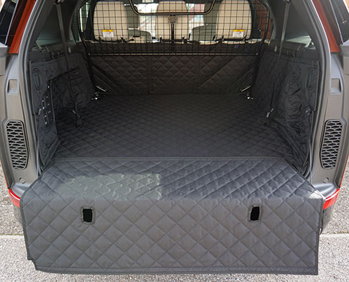 Land Rover Discovery 5 (2017 - Present) Fully Tailored Boot Liner
