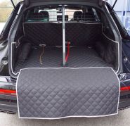 Audi Q7 Fully Tailored Boot Liner - Fits with Audi Dog Guard