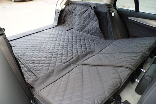 BMW 5 Series G31 Boot Liner - Covers back of rear seats when down