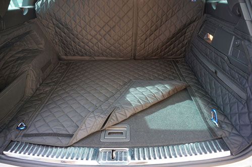 Volkswagen Touareg Boot Liner - Storage Access