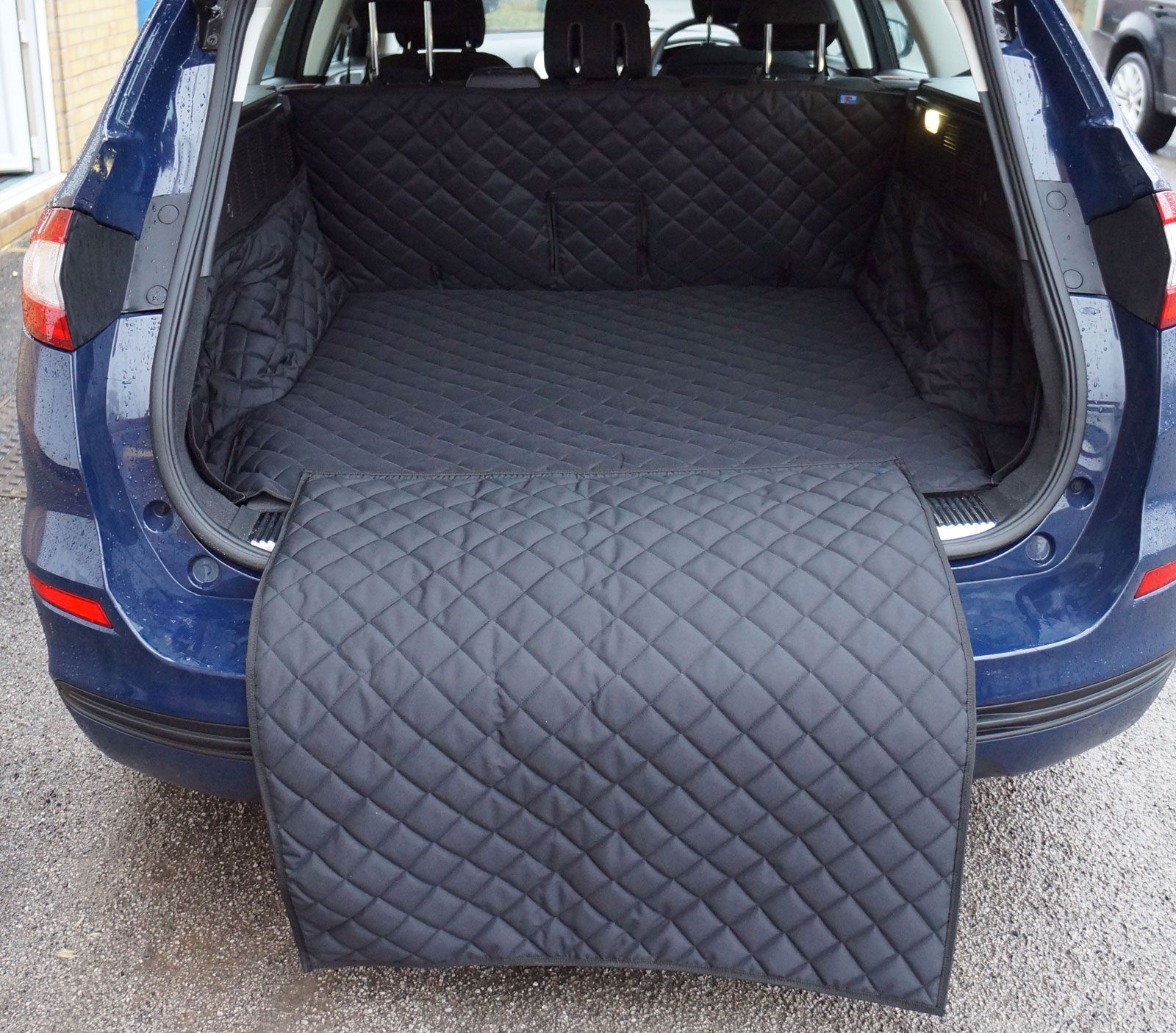 Ford Mondeo Estate Boot Liner - Example