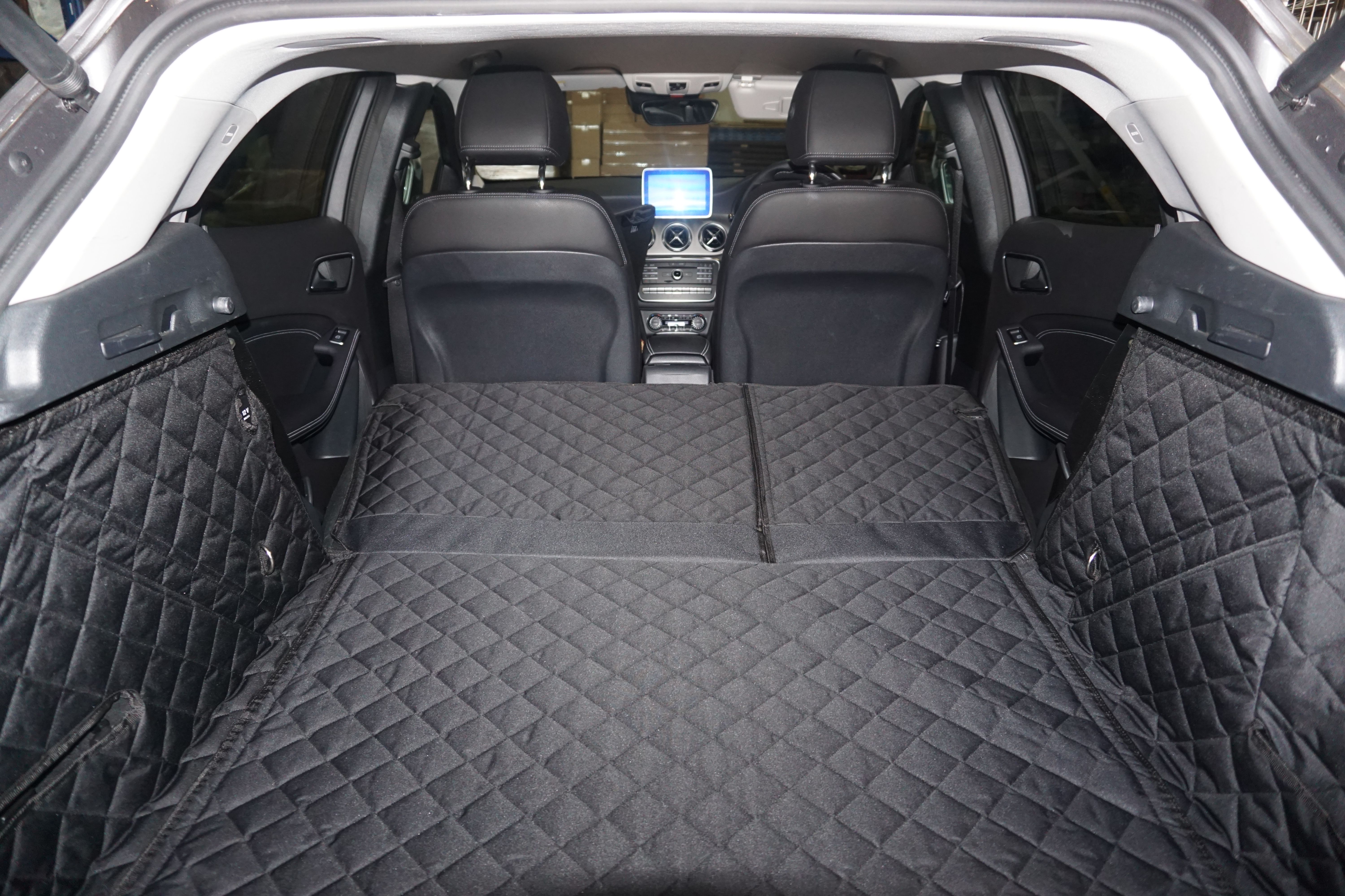 1 Piece Fully Tailored Boot Liner