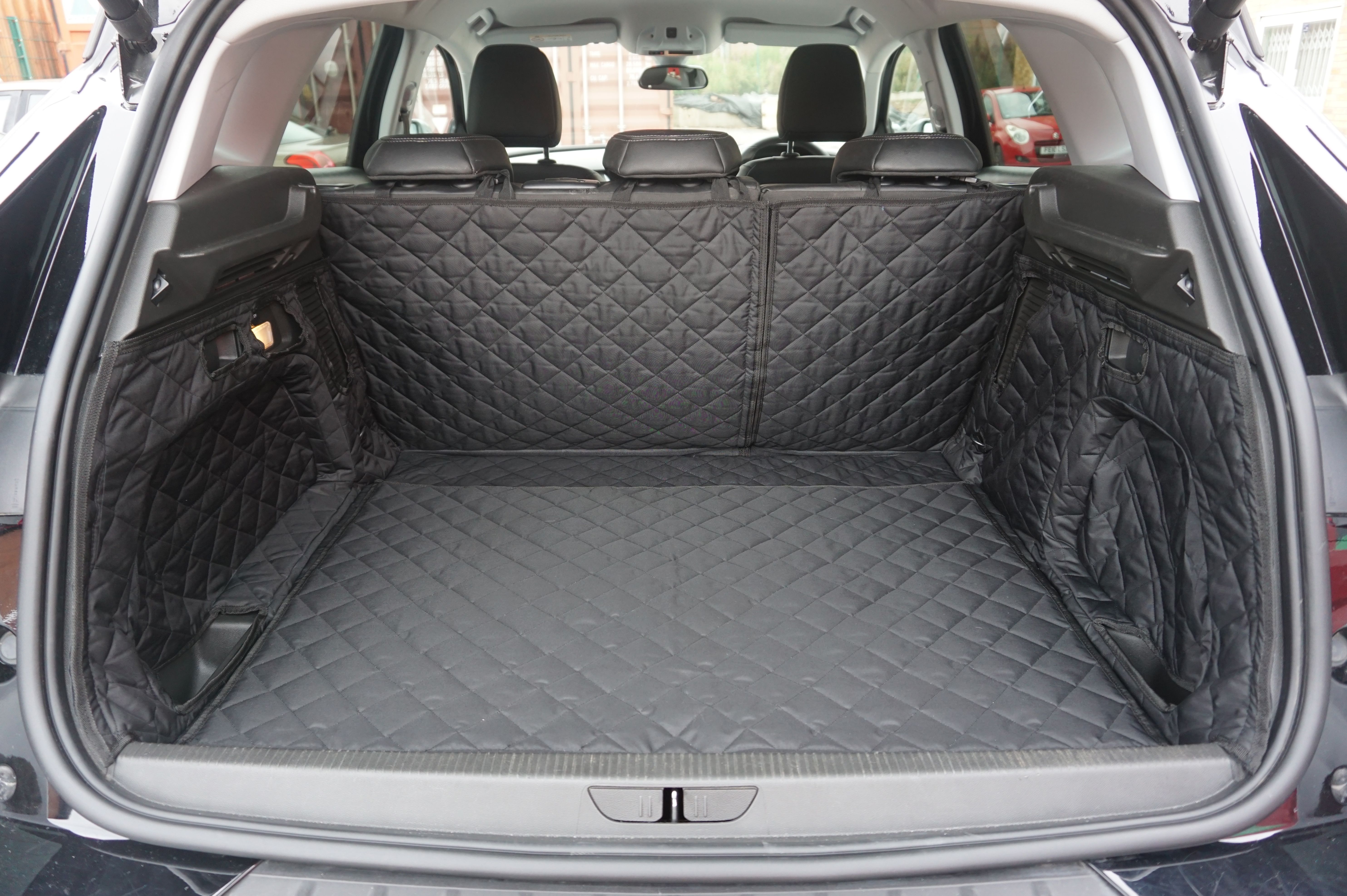 1 Piece Fully Tailored Boot Liner