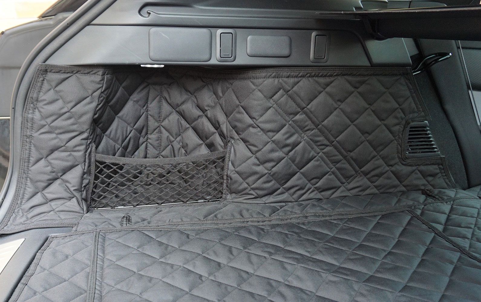 1 Piece Fully Tailored Boot Liner