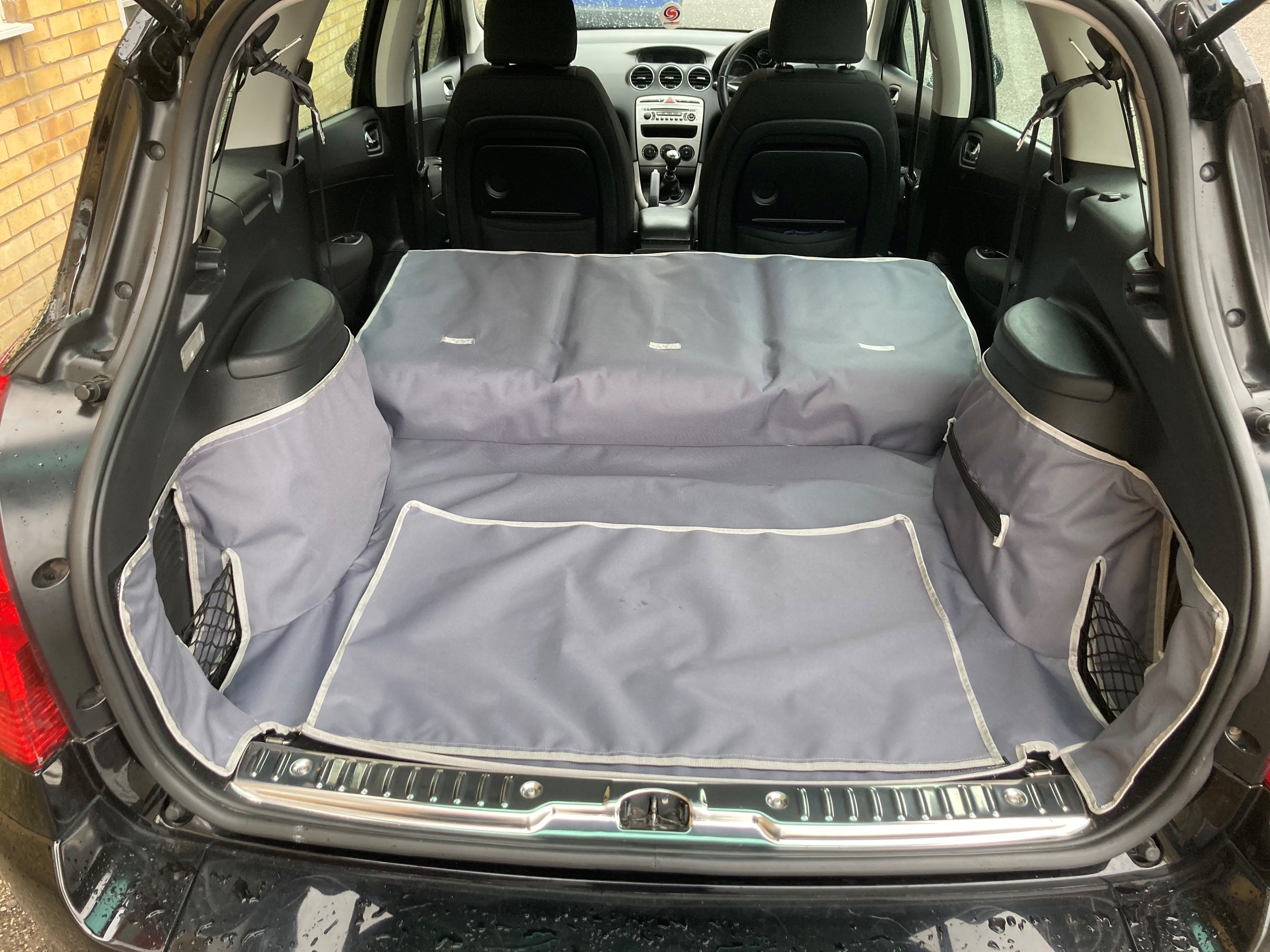 1 Piece Fully Tailored Boot Liner