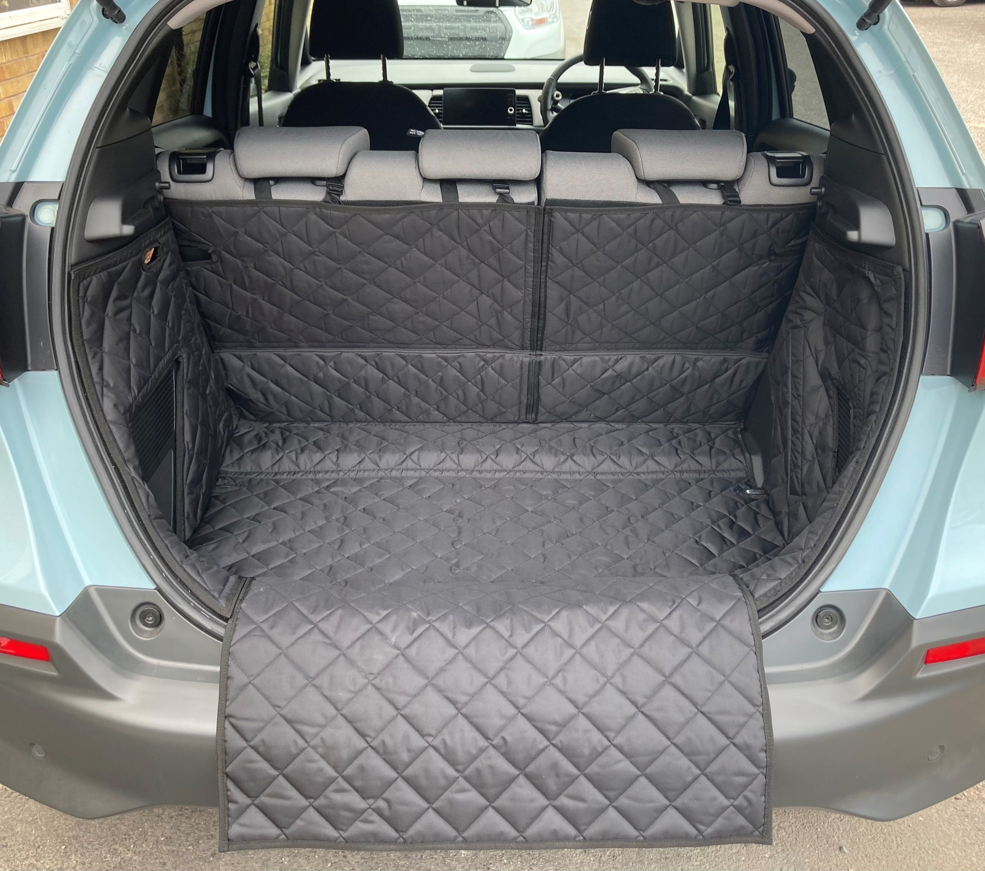 1 Piece Fully Tailored Boot Liner