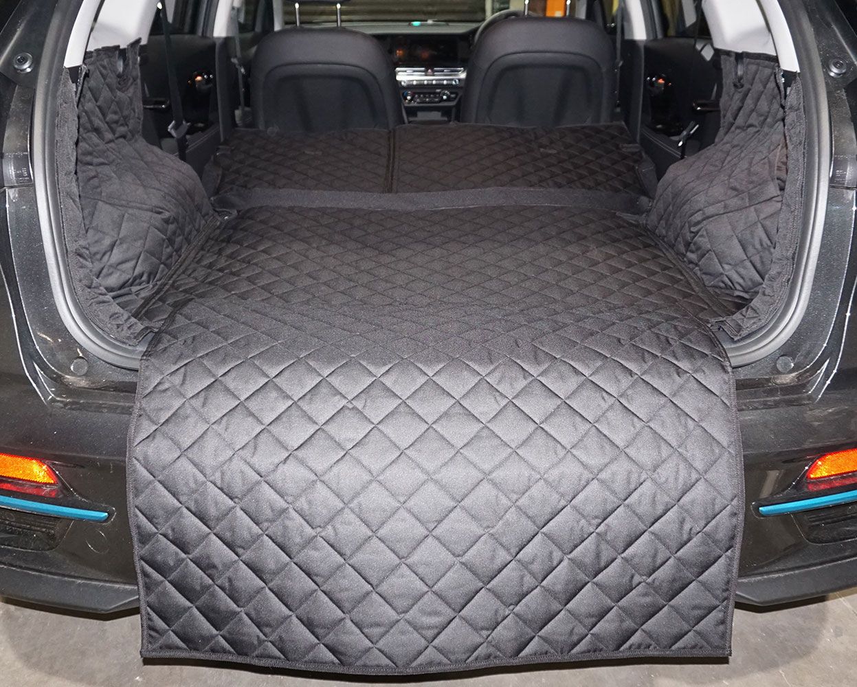 1 Piece Fully Tailored Boot Liner