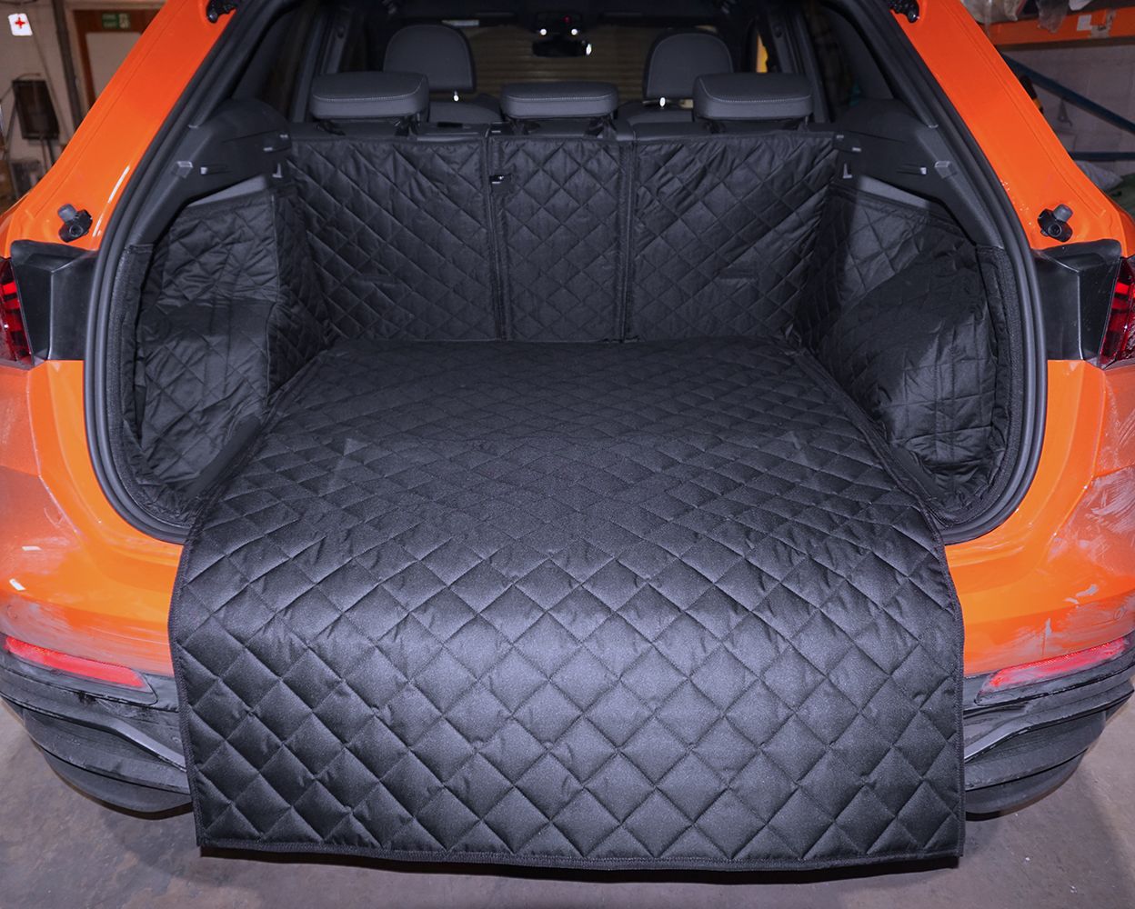 1 Piece Fully Tailored Boot Liner